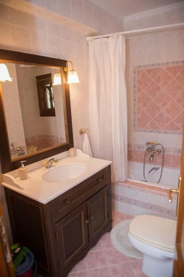 Villa Anna Nea Skioni 0*,  Greece