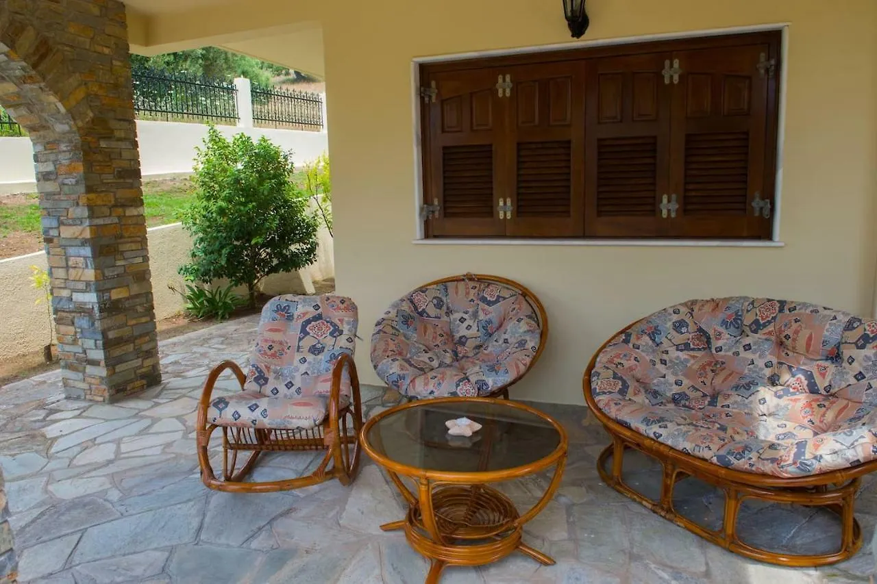 Villa Anna Nea Skioni Greece